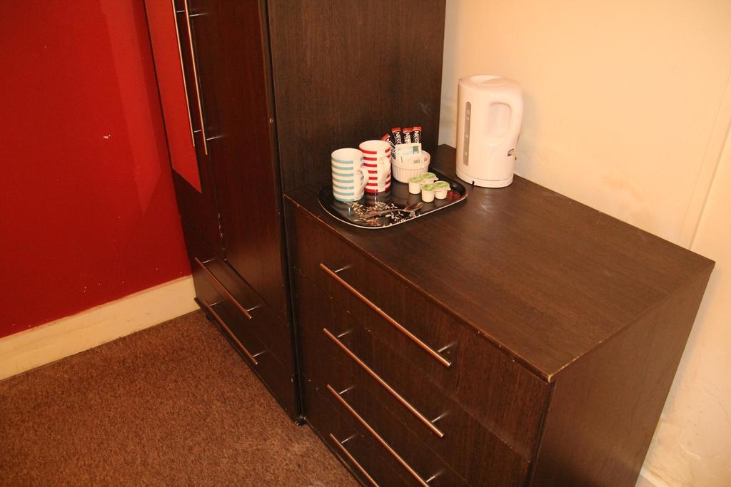 London Olympus Hotel Nirvana Kamer foto